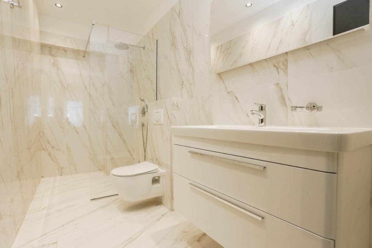 Beachfront Luxury Apartment Budva Exterior foto